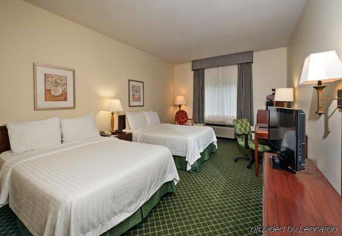 Fairfield Inn Tuscaloosa Δωμάτιο φωτογραφία