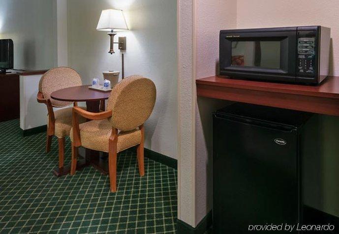 Fairfield Inn Tuscaloosa Δωμάτιο φωτογραφία